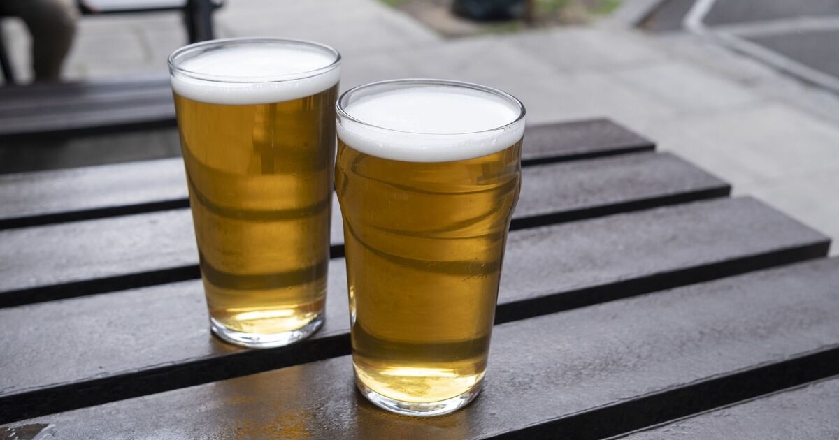 I’m an alcohol expert – these are the 5 best snacks to prevent a hangover