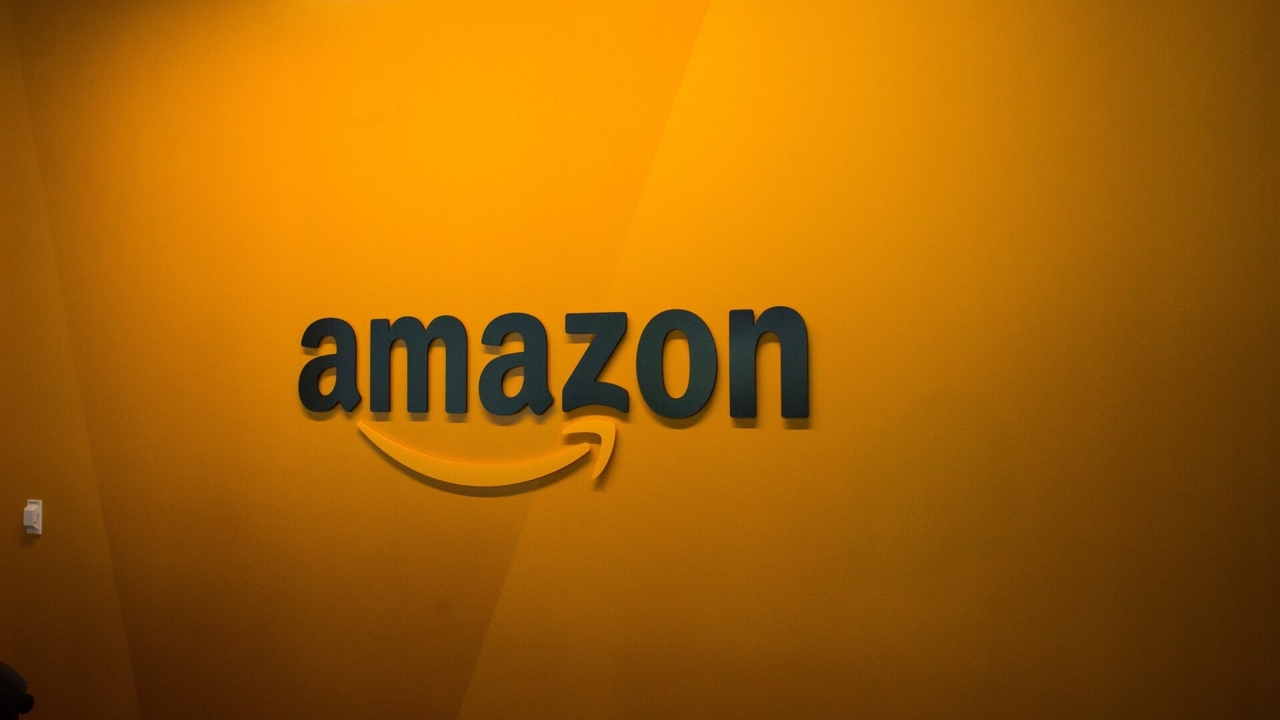 Amazon pagará US$ 2,5 bilhões em acordo por supostamente enganar pessoas para obter assinaturas Prime