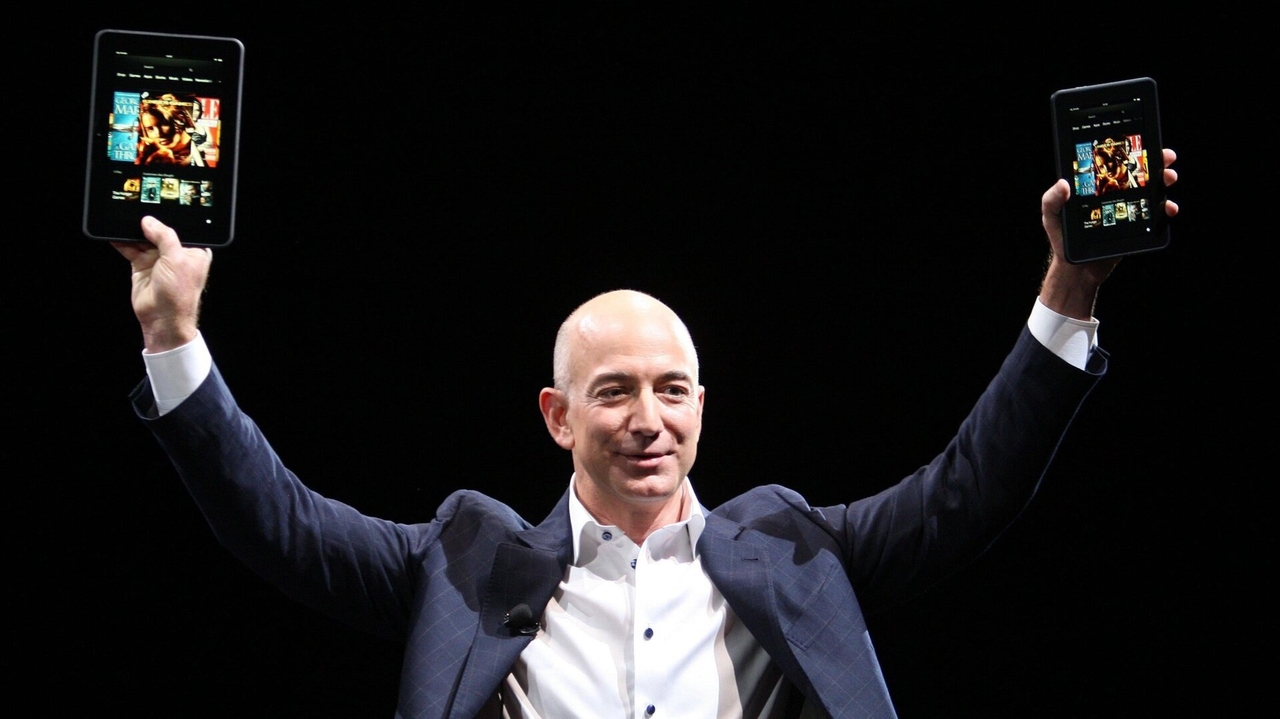 Jeff Bezos' Washington Post is van plan om willekeurige opinieschrijvers toe te voegen, bewerkt door AI