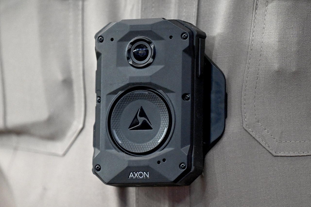 Die DEA gibt den Einsatz von Bodycams auf