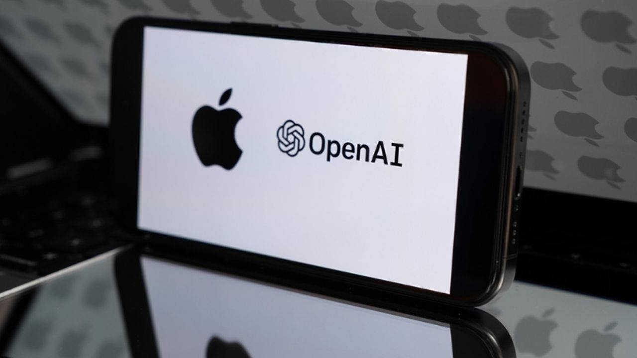 Apple and OpenAI sued for allegedly hindering competition in artificial intelligence