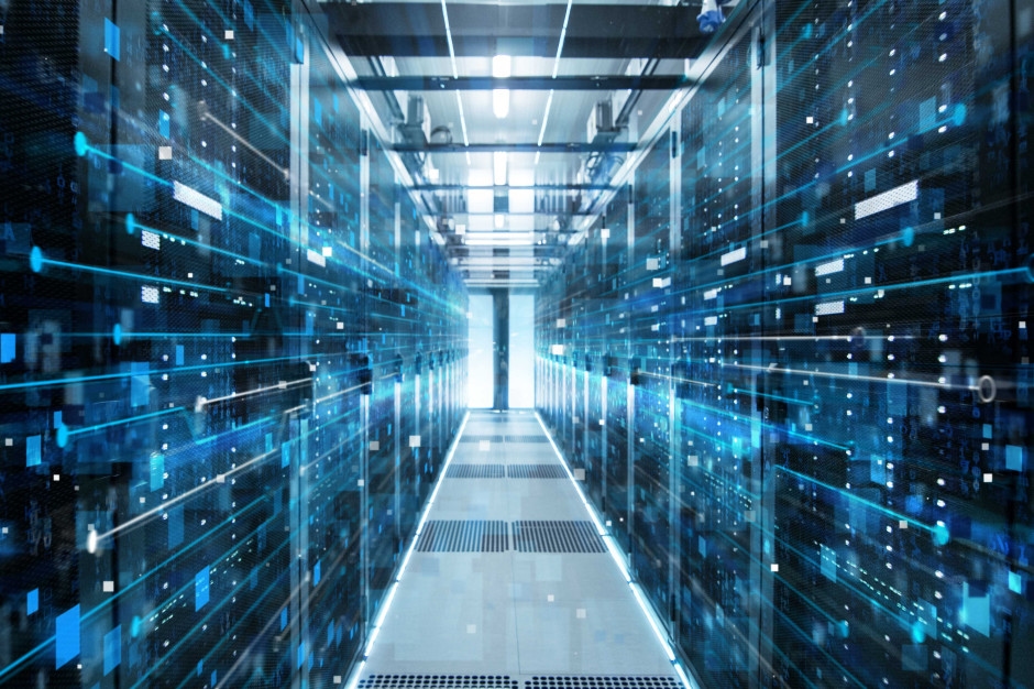 Poland Wants an Alternative to Google or Microsoft. Expert Warns of Threat