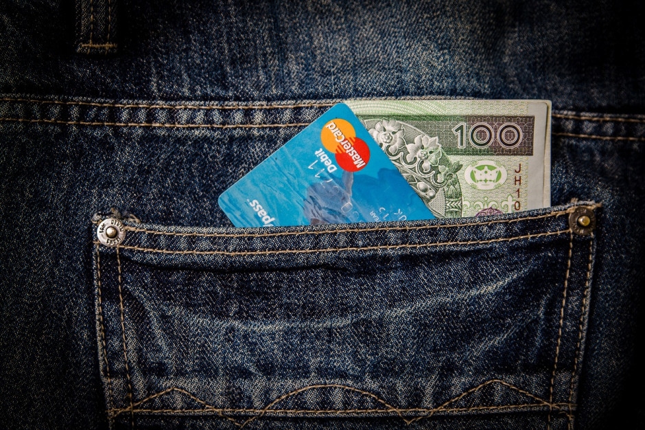 A Lituânia está preparando seu sistema bancário para mobilização. Os cartões funcionarão sem internet