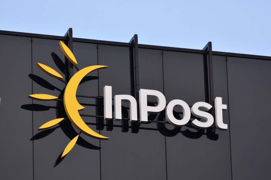 Novità da InPost: inizia la costruzione delle helpbox, ovvero delle reti di defibrillatori AED