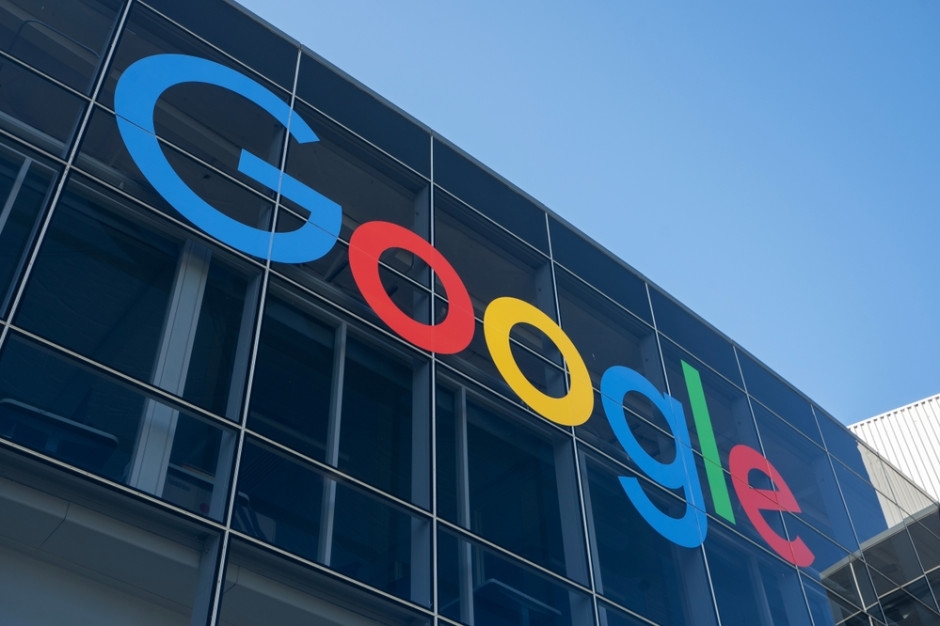A gigante da tecnologia investirá bilhões de dólares neste país europeu.