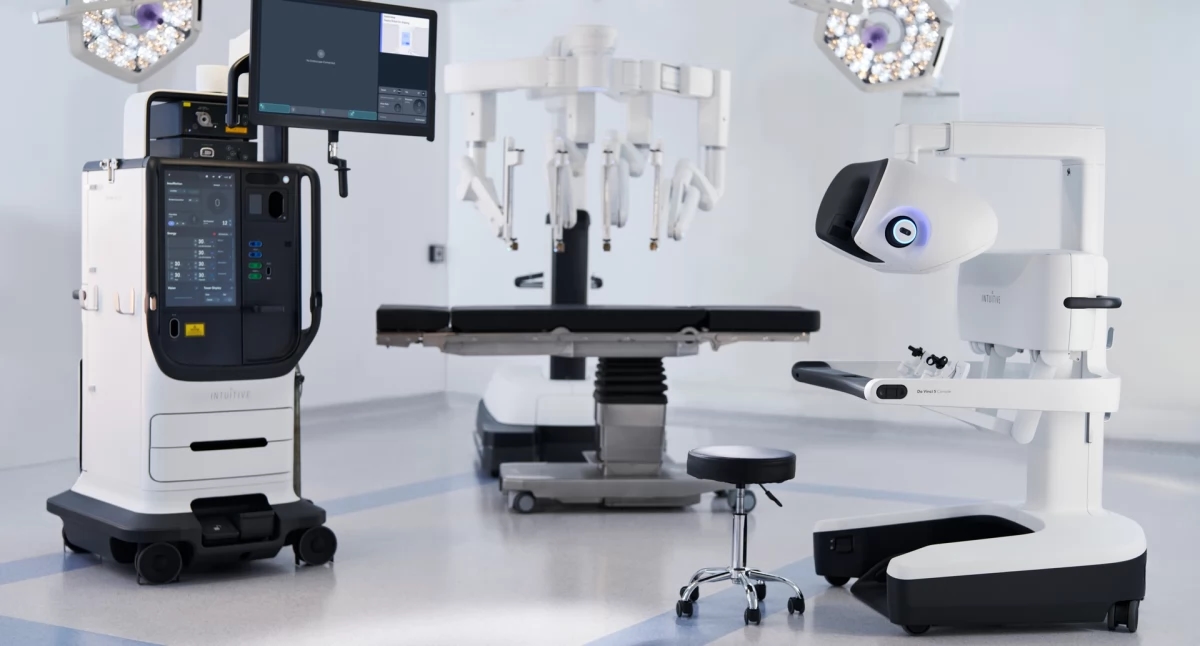 Da Vinci 5 получает европейское одобрение: роботизированная хирургия входит в пятое поколение