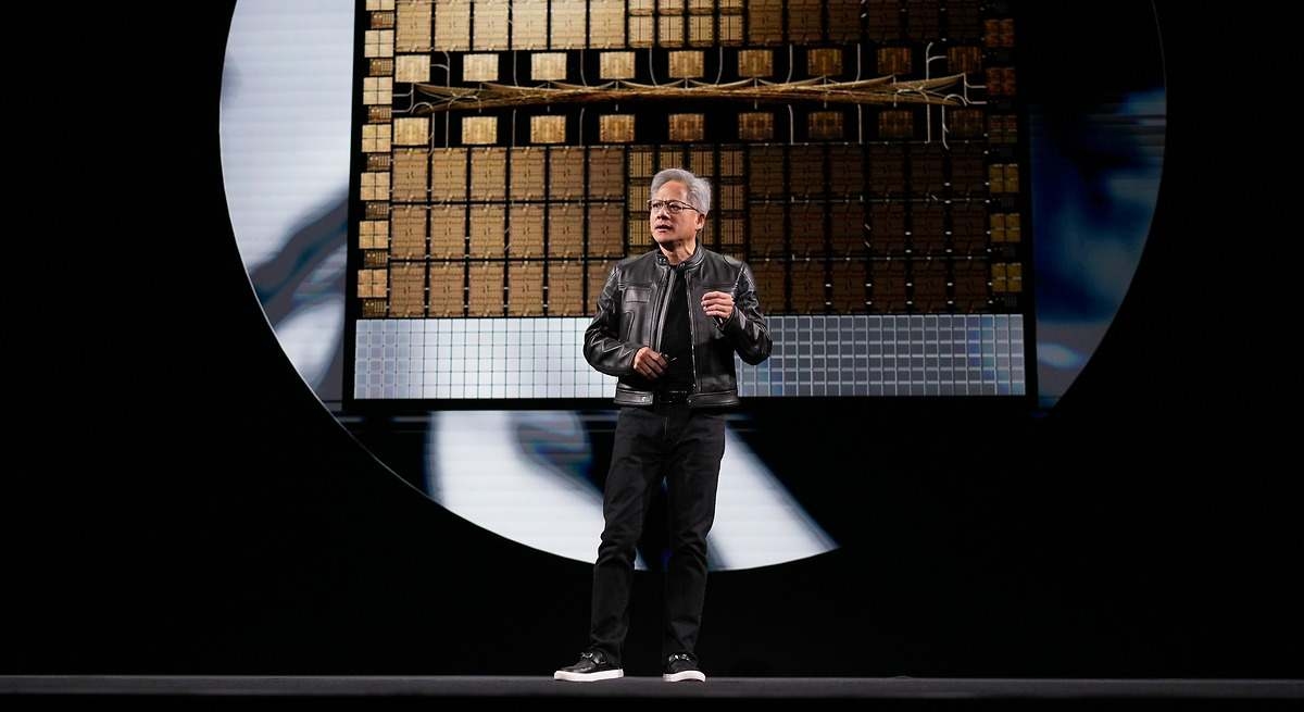 Jensen Huang (Nvidia) sostiene che l'intelligenza artificiale porterà alla perdita di posti di lavoro "se il mondo esaurirà le idee".