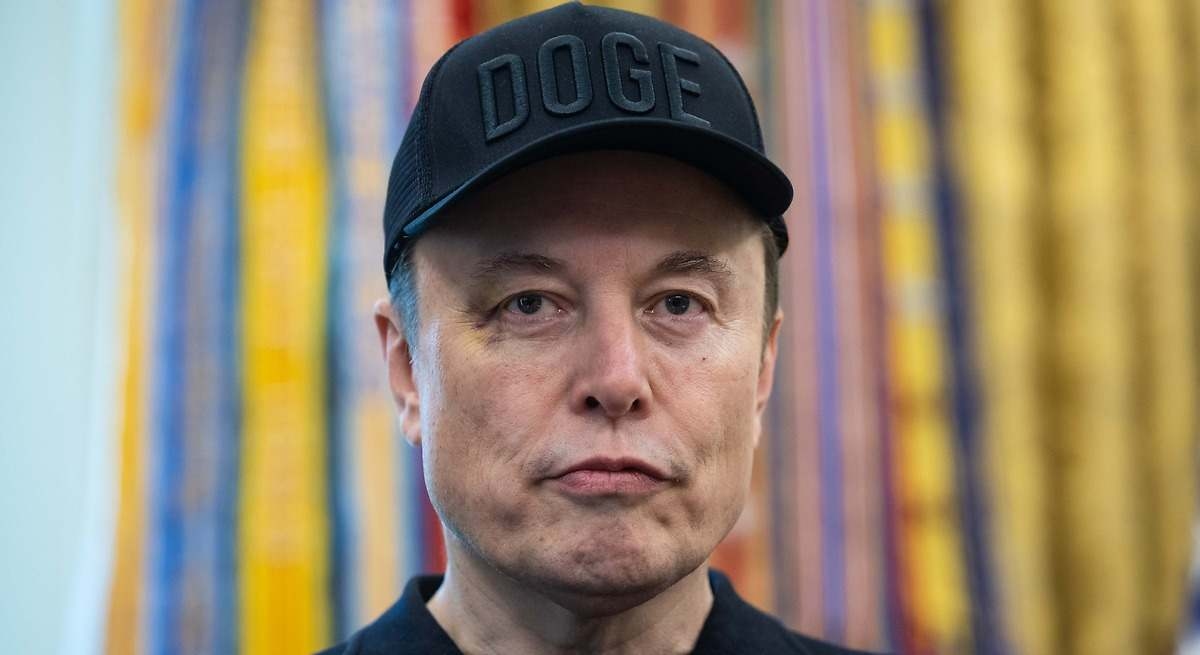 A guerra começa: Musk chama Trump de pedófilo e o presidente ameaça cancelar todos os seus contratos.