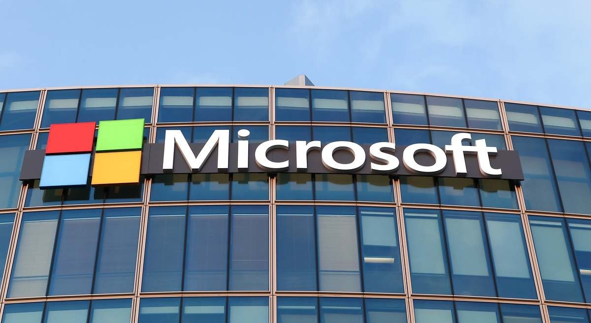 What AI hides: Microsoft announces layoffs of 9,000 workers worldwide