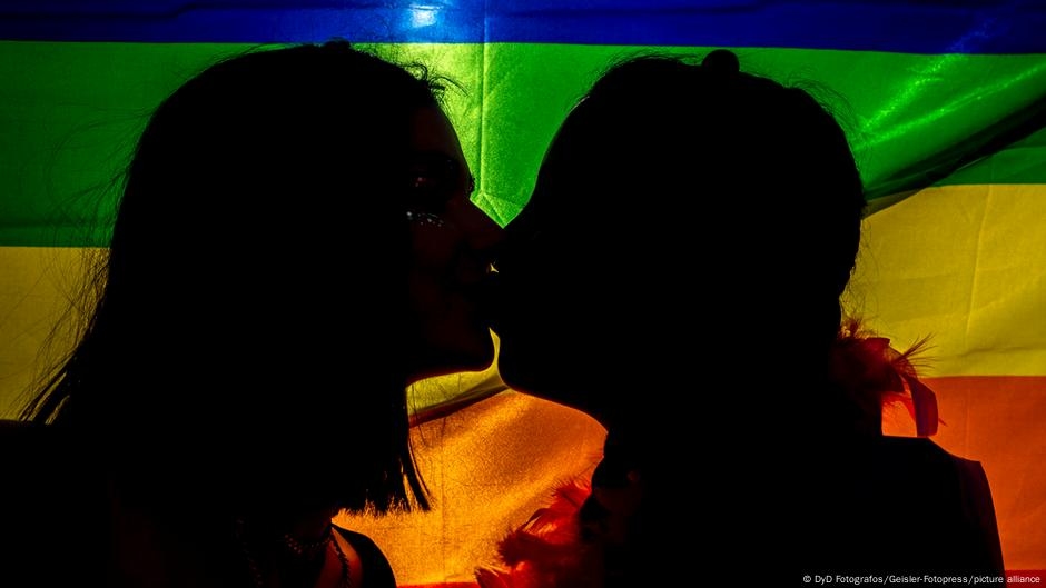 Como se desenvolve a orientação sexual?