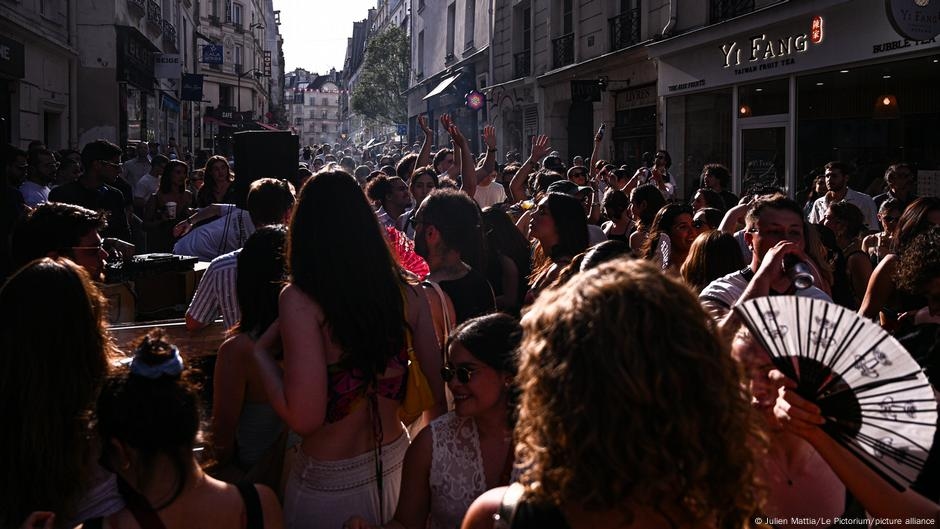 Ataques con agujas: violencia sexual contra las mujeres