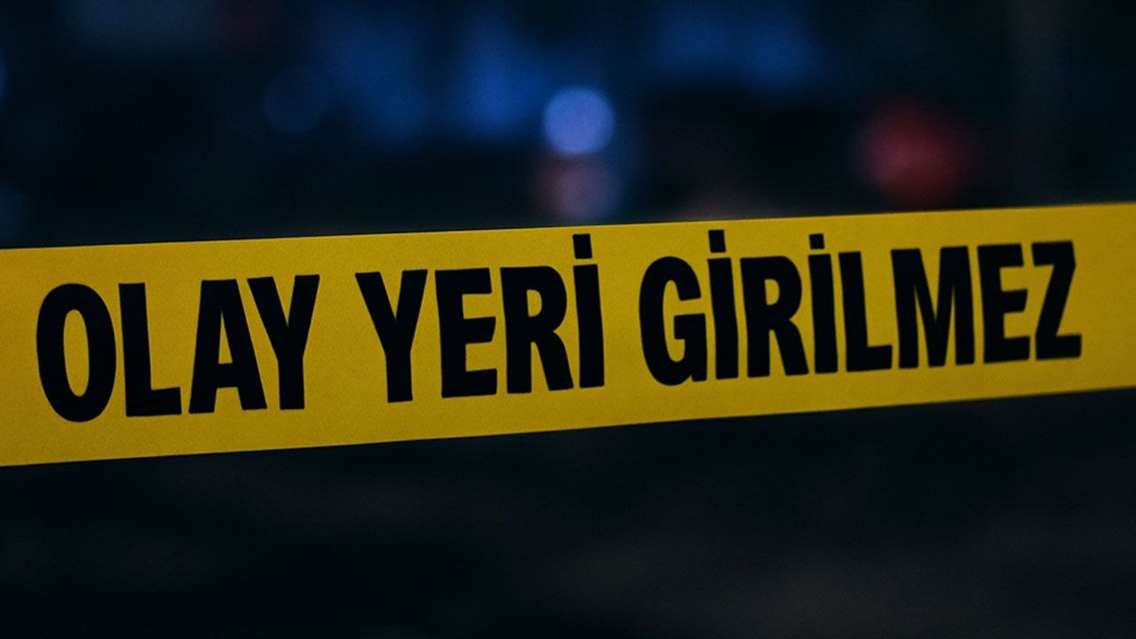 A body was found at the entrance to a tram stop in Istanbul.