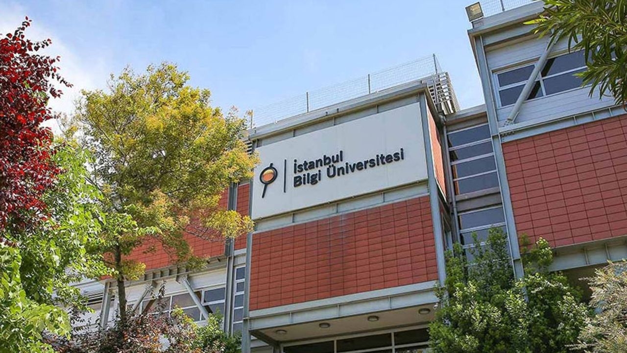 ¡Mira quién se convirtió en el administrador de la Universidad Bilgi de Estambul!