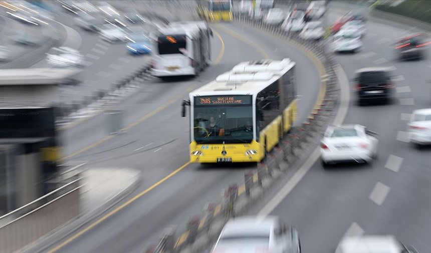 Propozycja podwyżki cen biletów komunikacji miejskiej w Stambule odrzucona