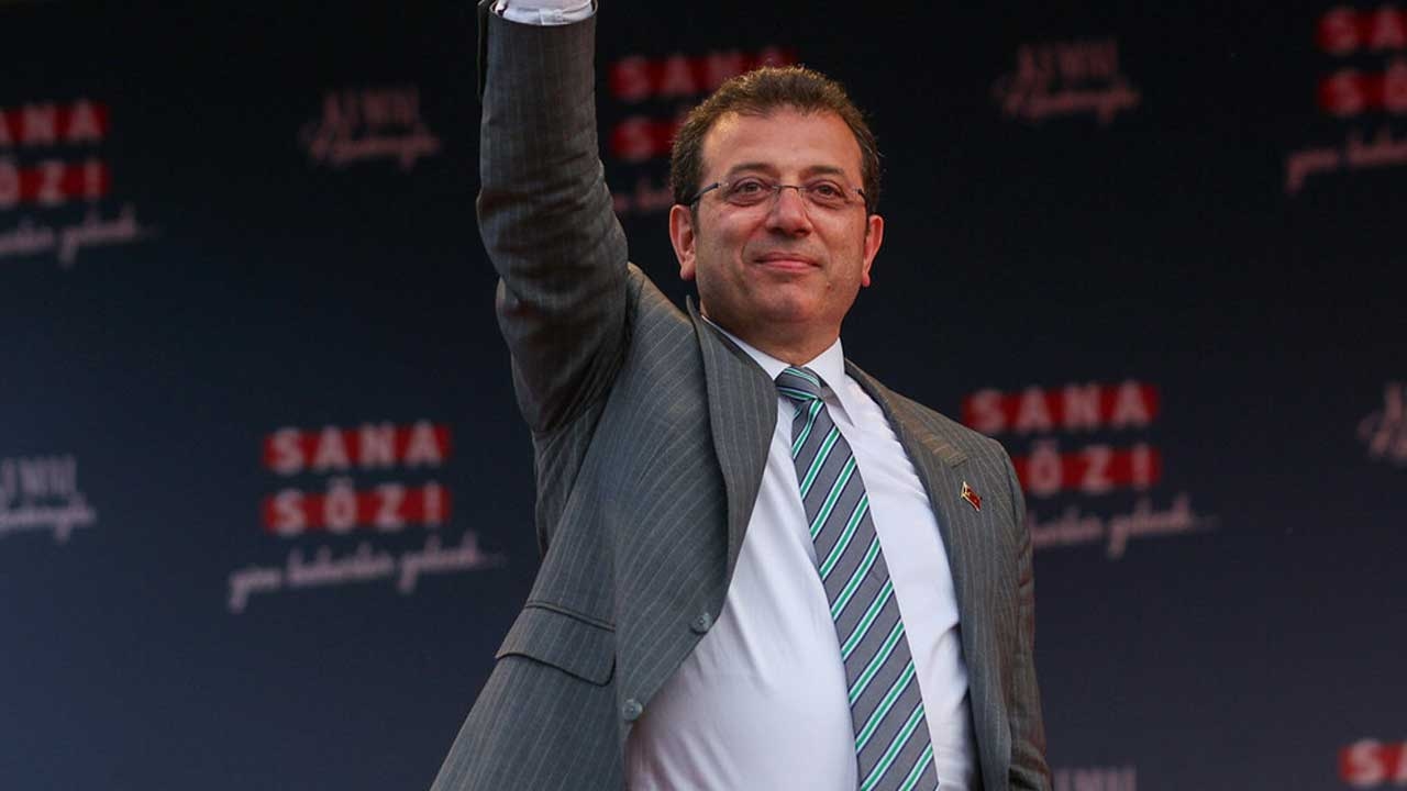 İmamoğlu wzywa do jedności CHP! Pełne wsparcie dla Özgüra Özela