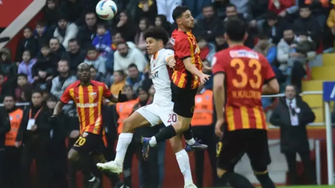 Kiedy jest mecz Galatasaray-Kayserispor, o której godzinie i na jakim kanale?
