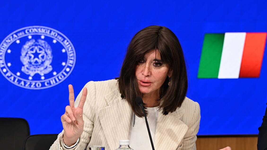 Bernini, aumento di 160 milioni al Fondo di finanziamento della ricerca