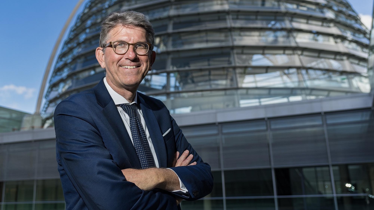 Digitalkonzerne: Plattform-Soli: Wie sinnvoll sind Weimers Pläne?