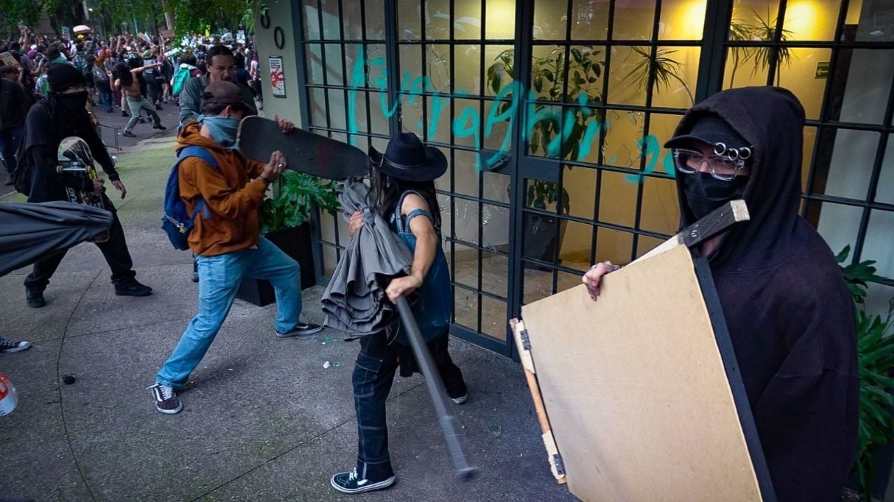 Departament Stanu USA ostrzega przed protestami przeciwko gentryfikacji, które odbędą się w tę niedzielę.