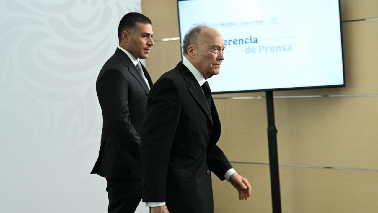 Gertz and Harfuch defend Rafael Ojeda after his nephew-in-law's arrest for fuel theft.