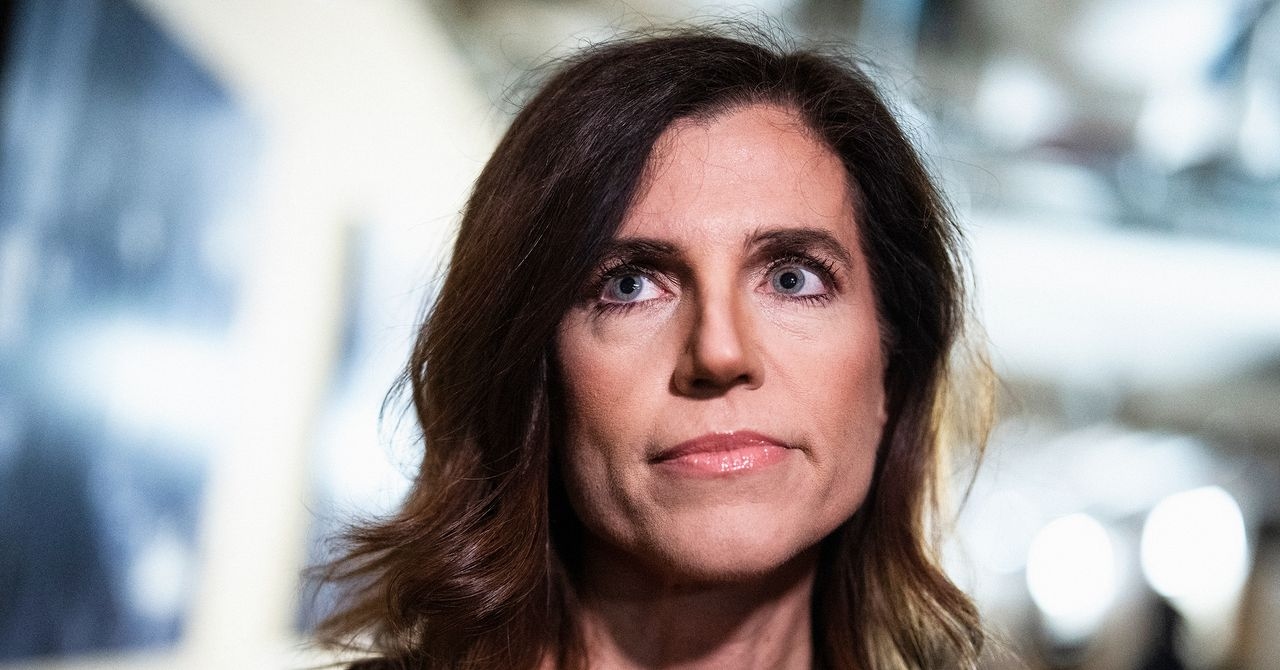 Nancy Mace profere palavrões e repreende policiais confusos em meio a tumulto no aeroporto: Boletim de Ocorrência
